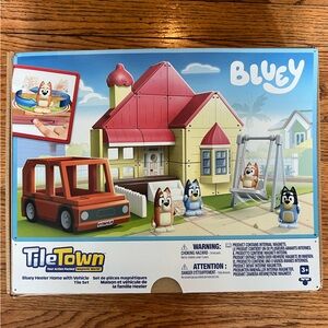 Tile Town Bluey Heeler Home Magnetic Tiles Playset